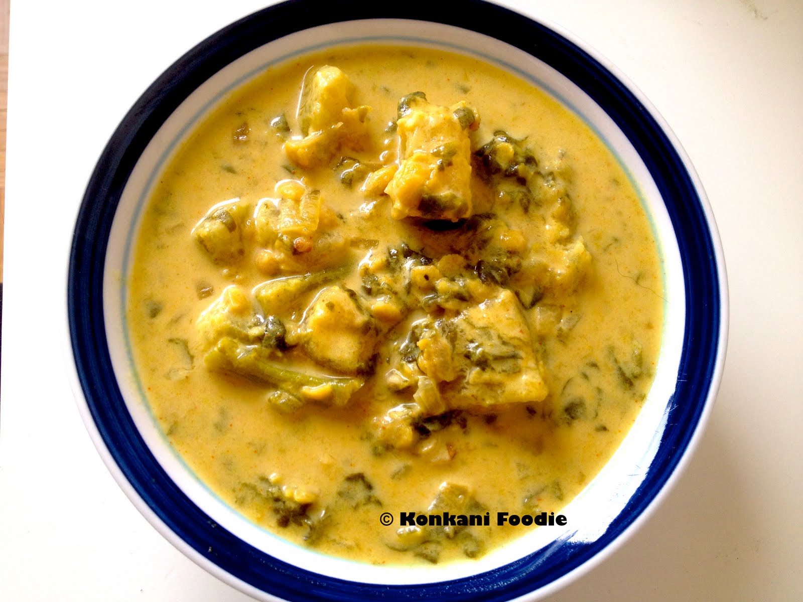 Konkani Foodie Malabar Spinach Curry with Coconut & Papaya (Vaali