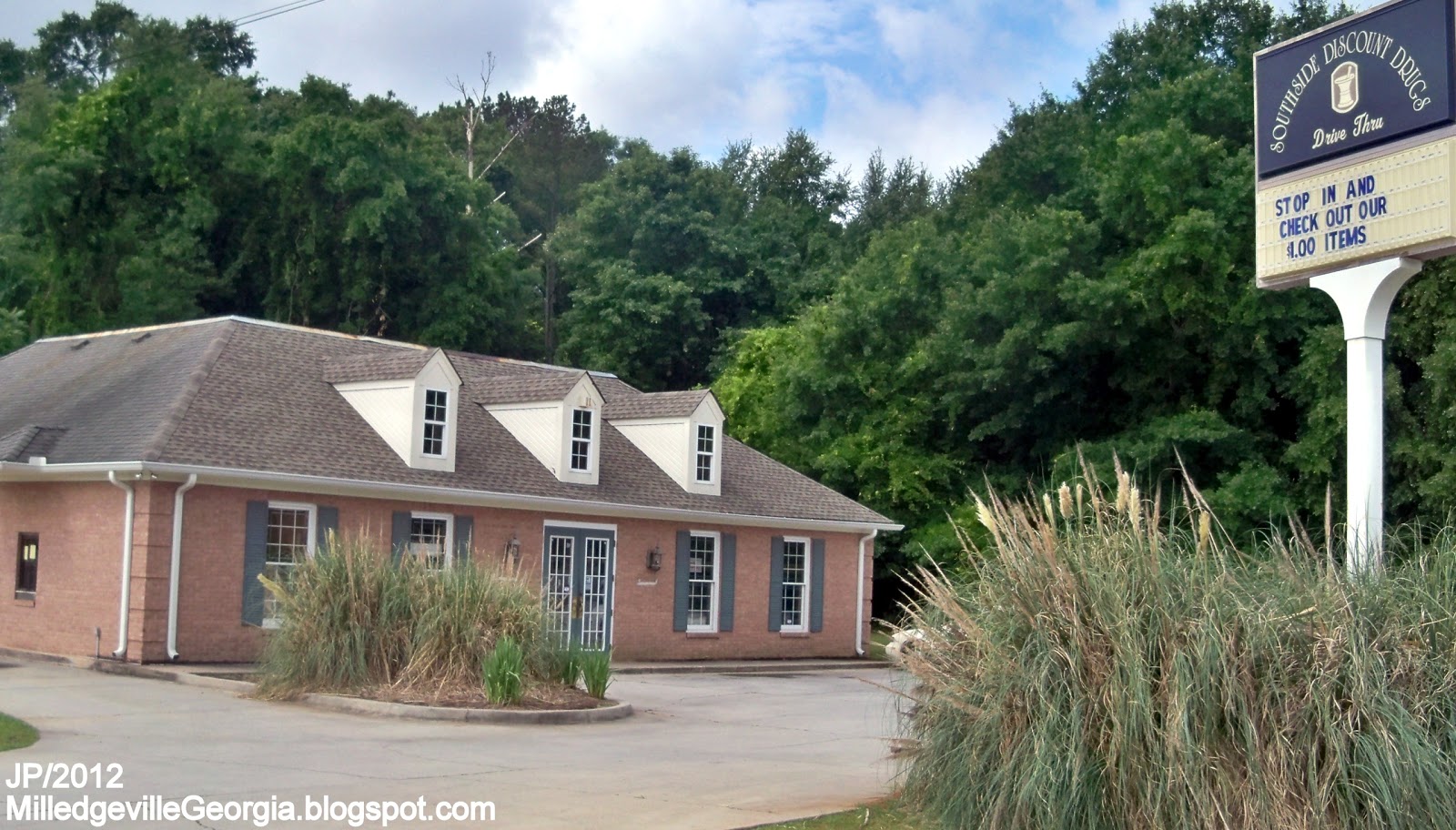 MILLEDGEVILLE GCSU GMC College Restaurant Menu Attorney Bank