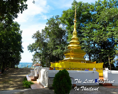 The pagoda of the Wat Phra That Chom Cheang in Pua, North Thailand