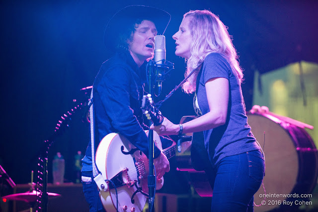 Whitehorse at The Toronto Urban Roots Festival TURF Fort York Garrison Common September 17, 2016 Photo by Roy Cohen for  One In Ten Words oneintenwords.com toronto indie alternative live music blog concert photography pictures