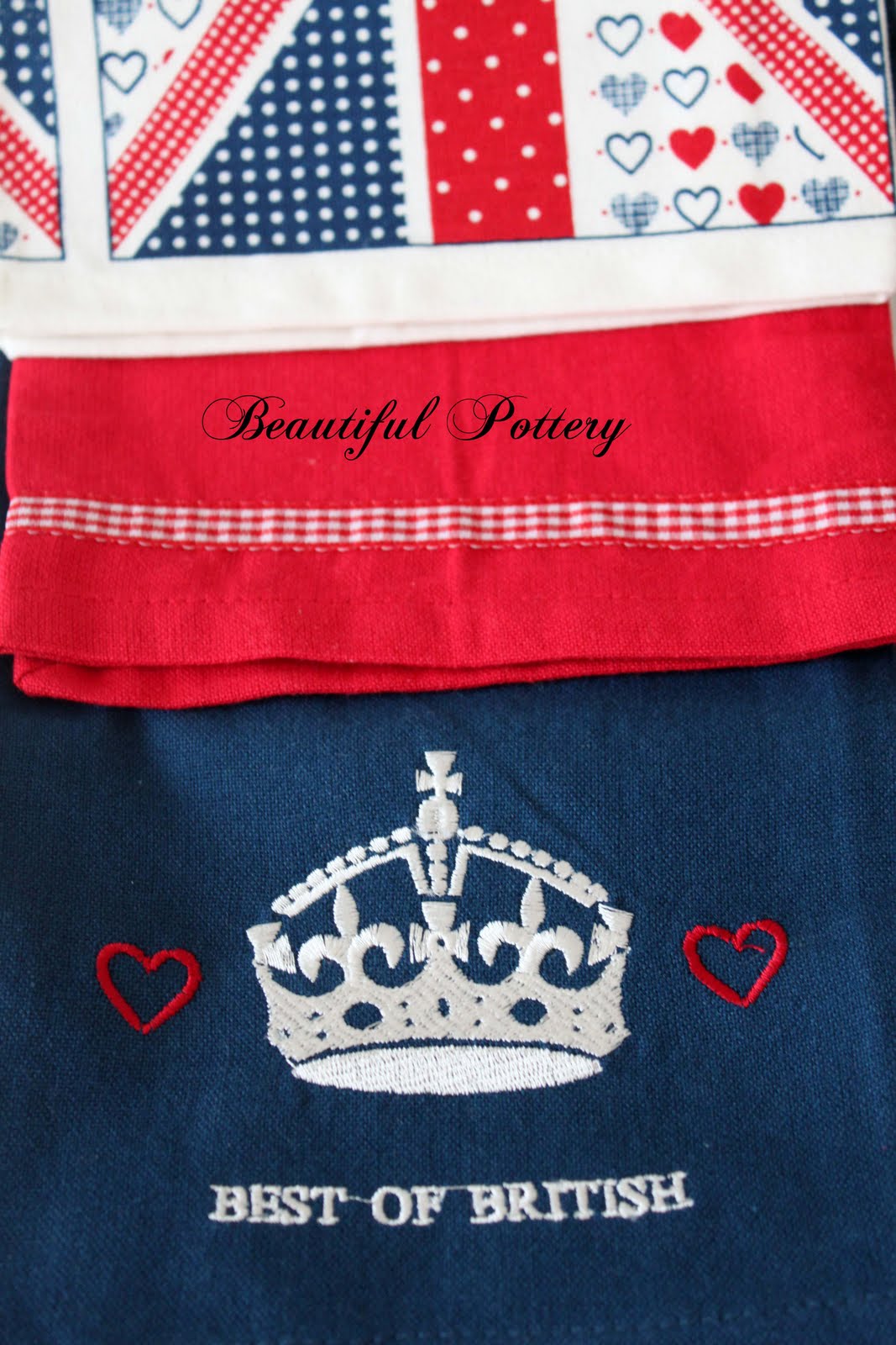 BEAUTIFUL POTTERY British 3 piece Tea Towel ( UK )