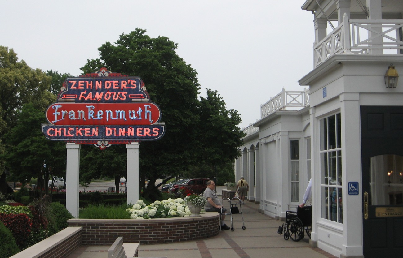 Road Trips!: Frankenmuth, Michigan: Zehnder's Restaurant