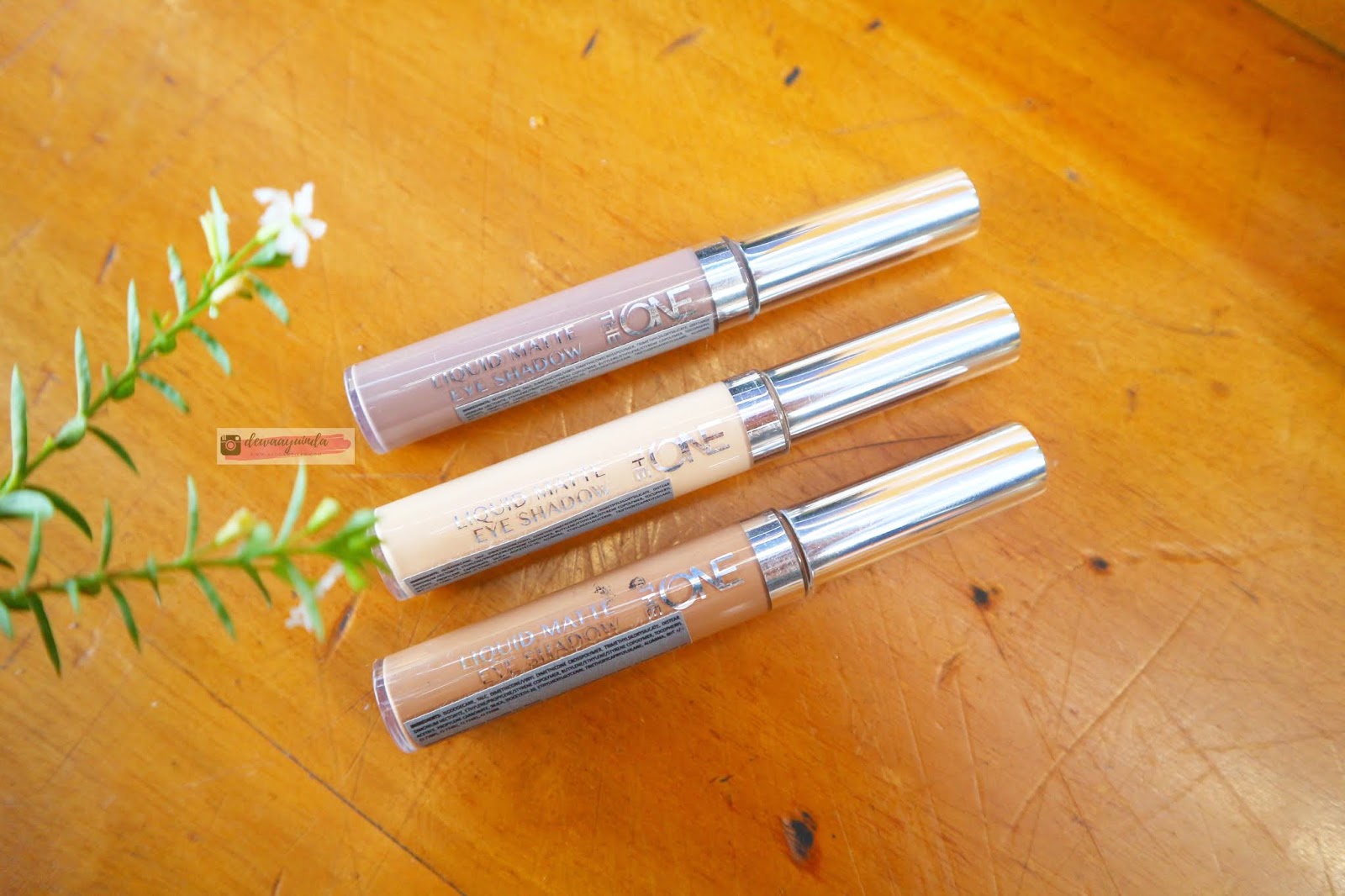 the one liquid matte eyeshadow oriflame