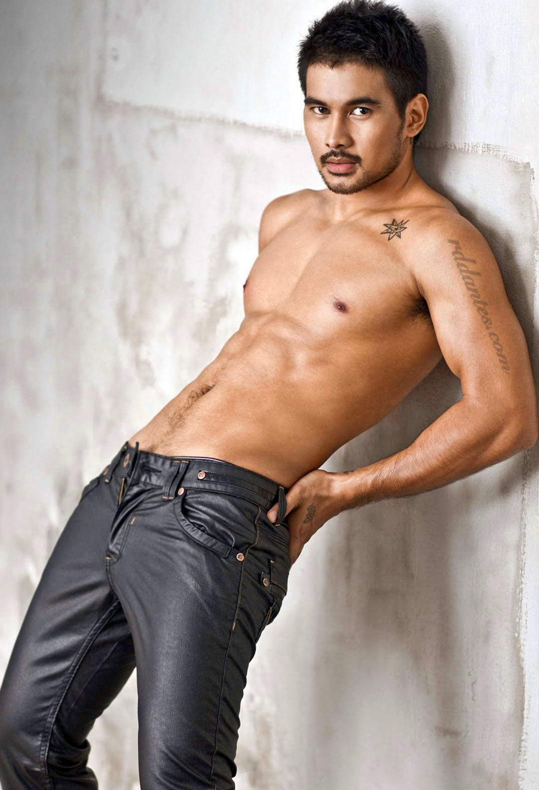 Joem Bascon Gorgeous Pinoy Actor Hot Asian Guys Male Models Actors And Male Celebrities