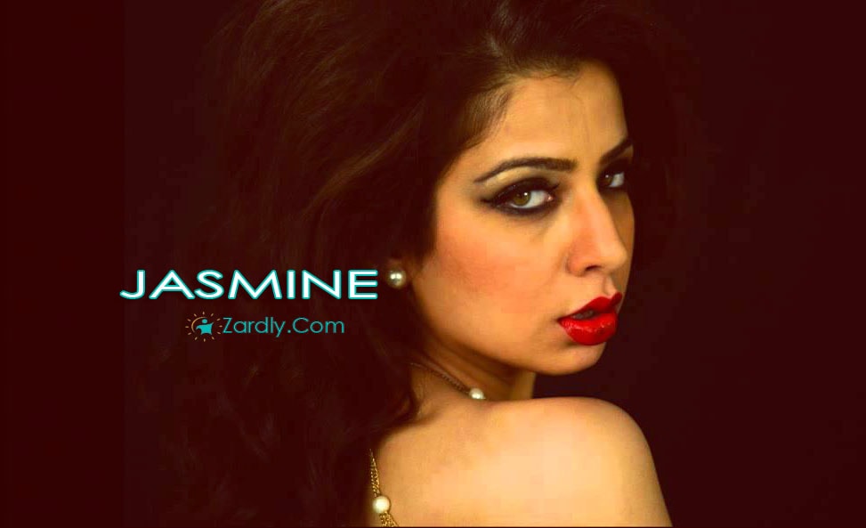 Jasmine Sandlas Hot Sexy Wallpapers And Pictures.