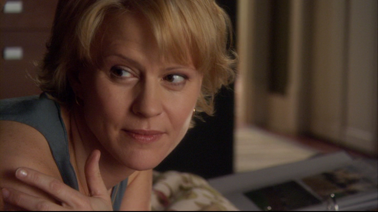 Movie and TV Cast Screencaps: Marguerite MacIntyre as Nicole Trager in Kyle...