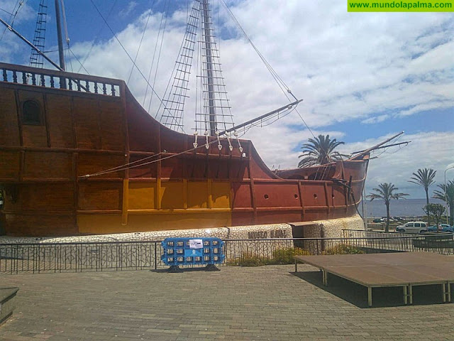 El Barco de la Virgen cumple un año sin un mástil y la Fuente del Enano sigue abandonada