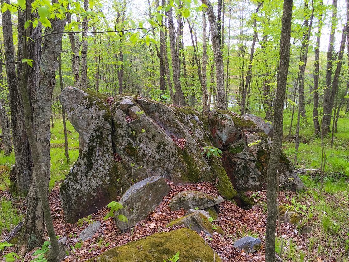 This might be Turtle Rock, but there are many candidates on the trail