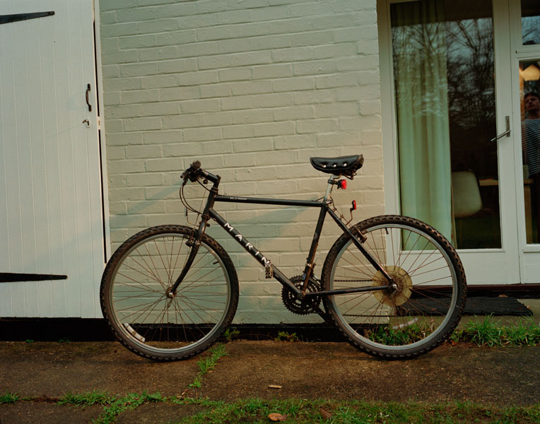 Types of travelling презентация. архитектурный шрифт. Franklin gothic бренды косметики. Favorite means. Favorite means.