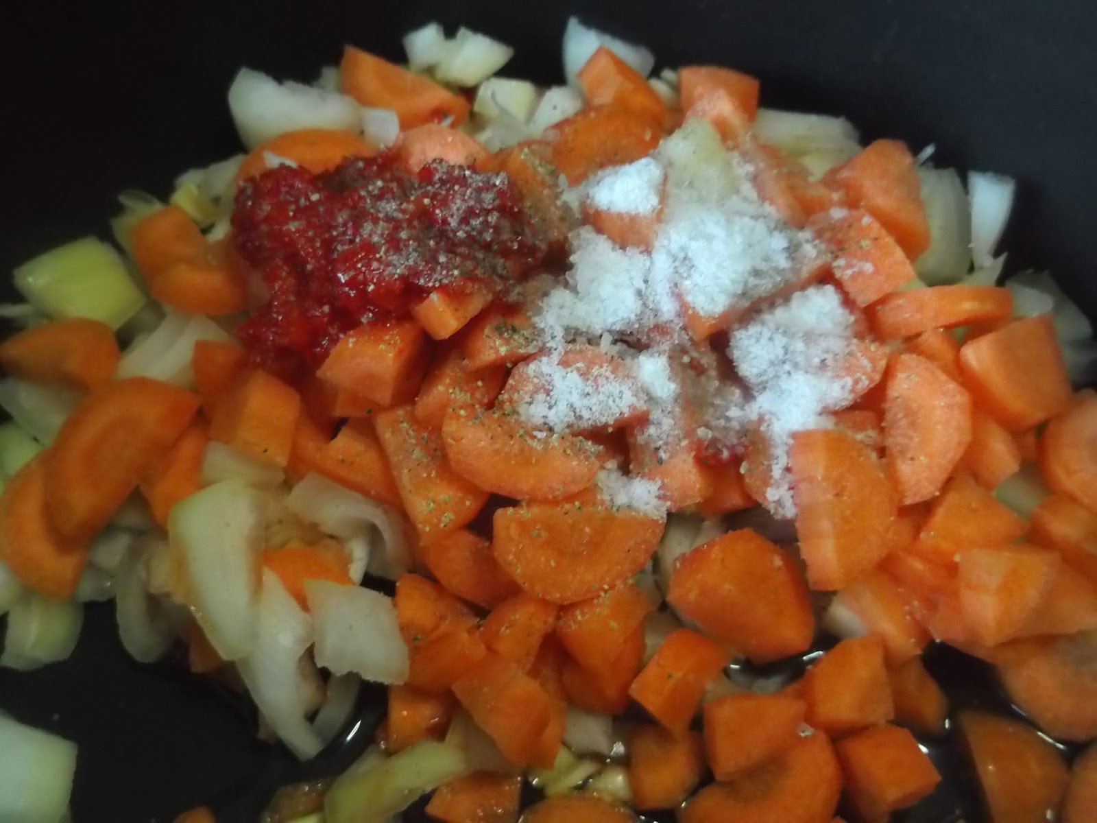 Hellenadin bucataria mea... Pilaf cu urzici