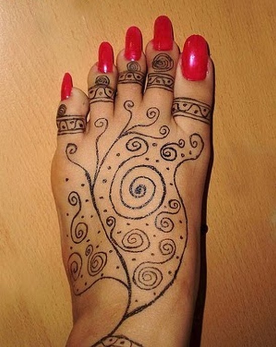 MEHANDI DESIGNS WORLD Mehndi foot tattoos