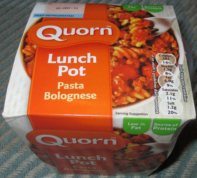 FOODSTUFF FINDS Quorn Lunch Pots (Tesco) [By SpectreUK]