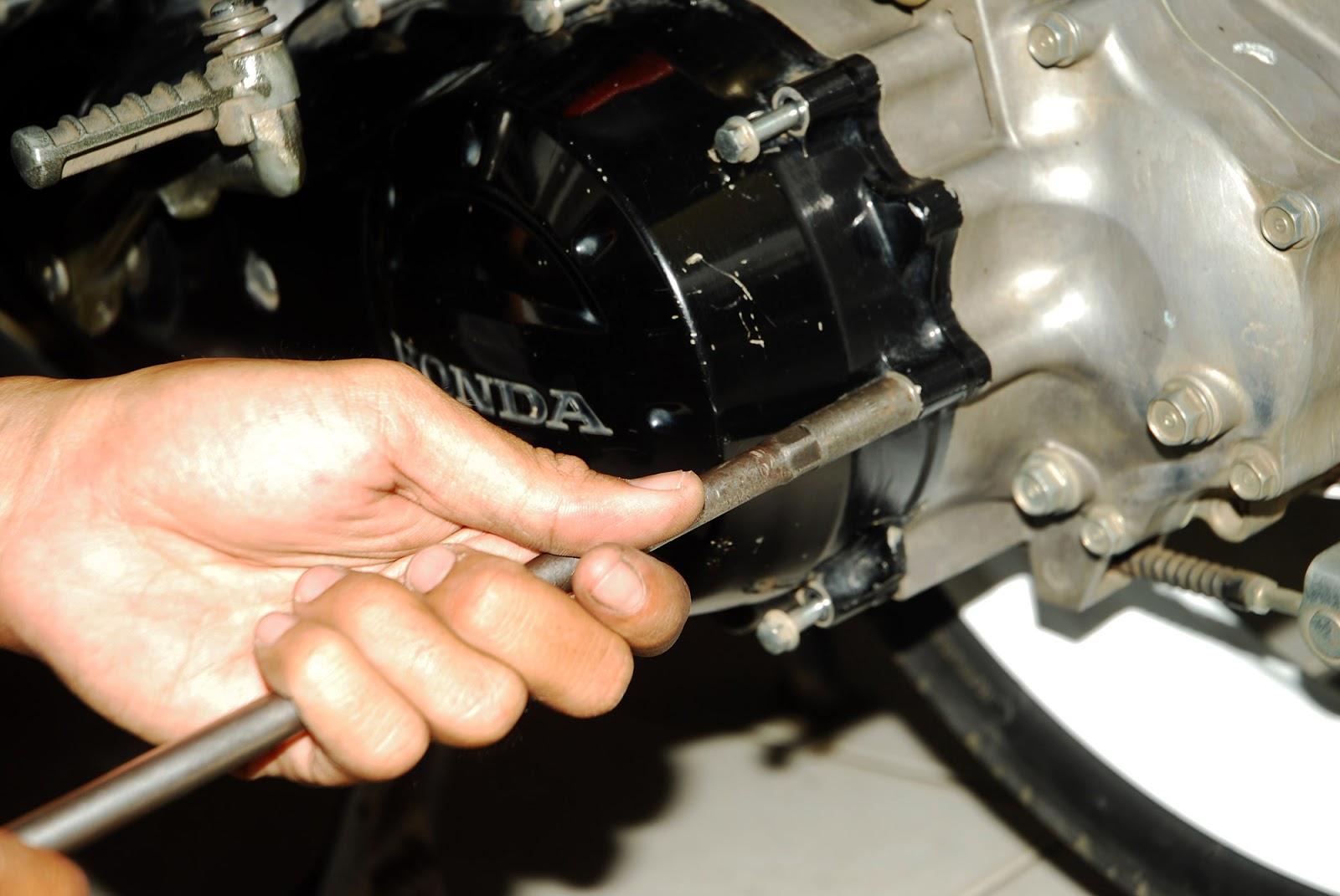 Ganti Pulley Belakang BeAT, Scoppy pake Pulley Vario Lebih