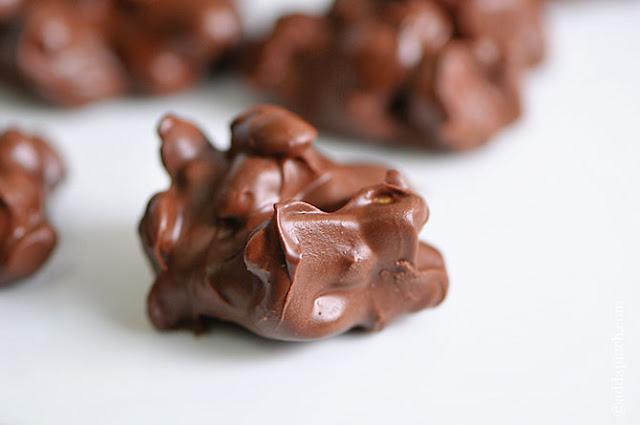 How to Make Chocolate Clusters