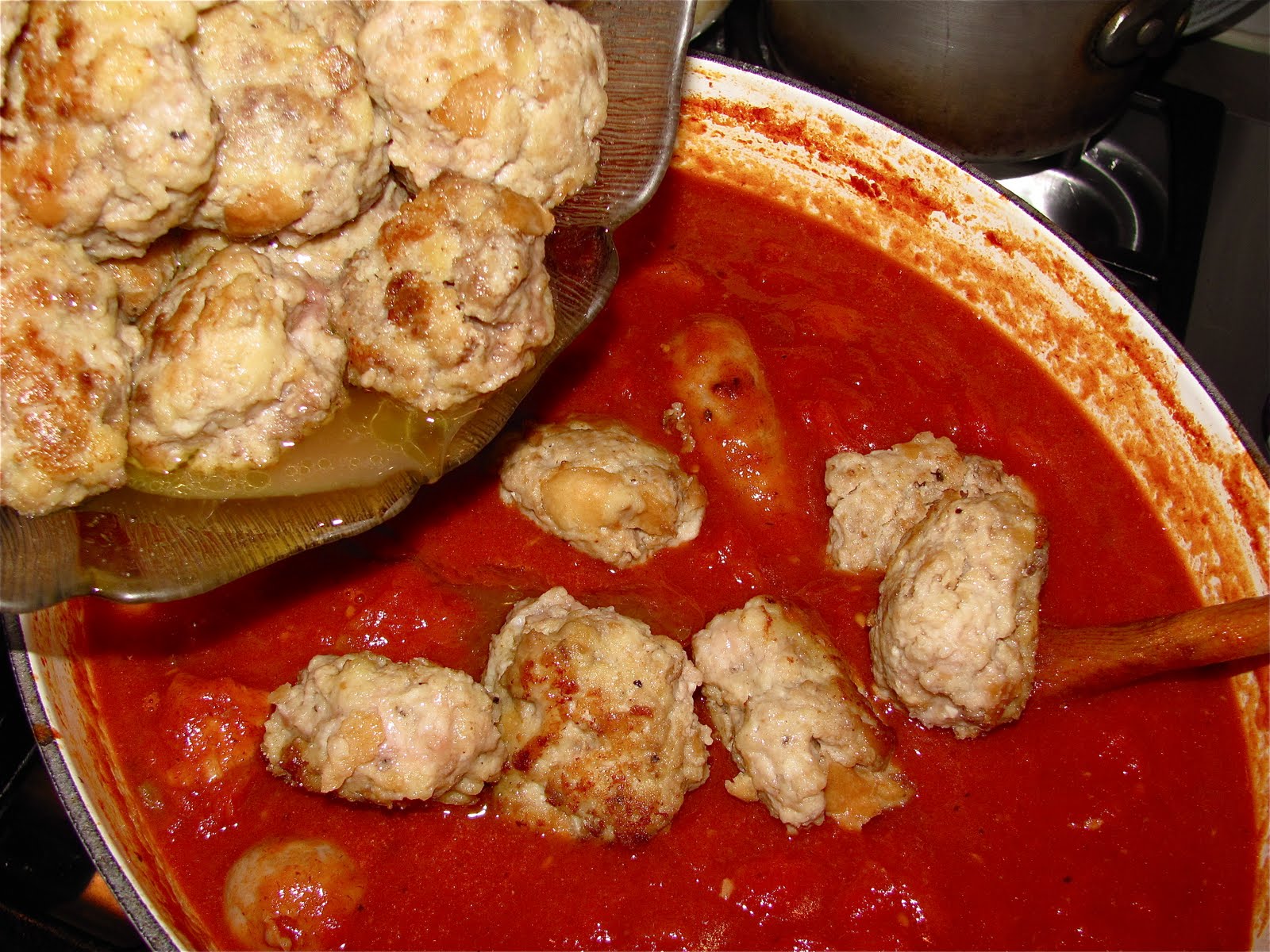 Mister Meatball How to make Sunday Gravy
