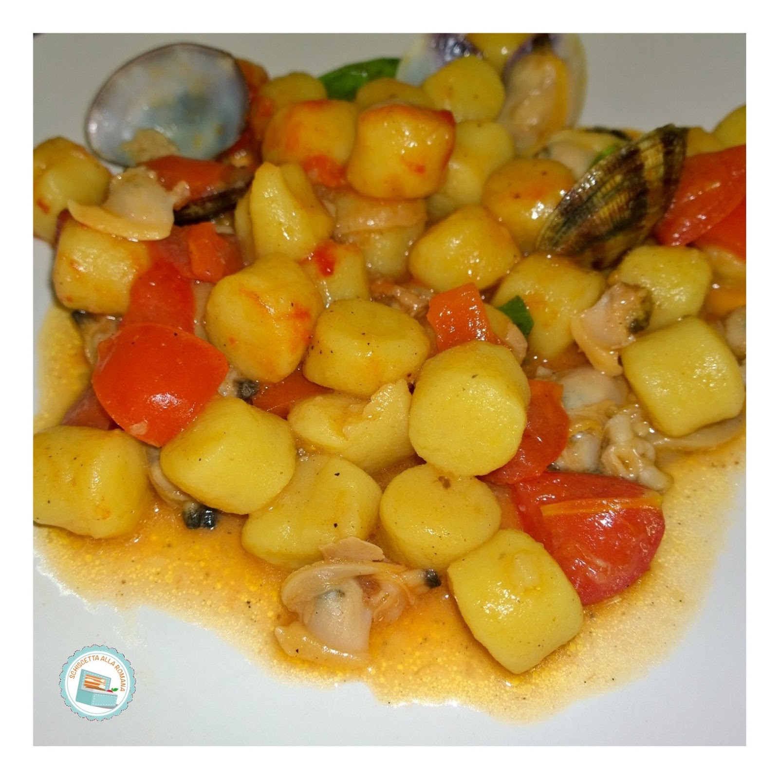 Schiscetta alla romana Gnocchetti alle vongole veraci e pachino