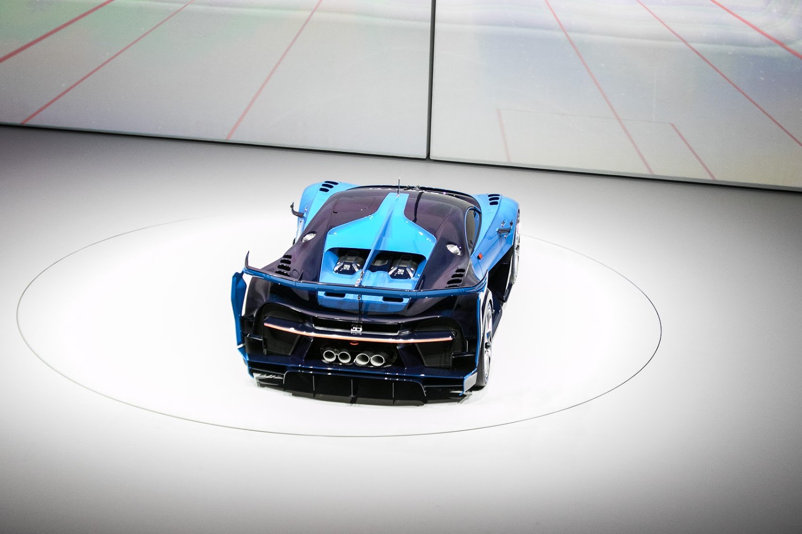 Bugatti Vision Gran Turismo 1 Ό,τι θέλεις να μάθεις για την νέα Veyron