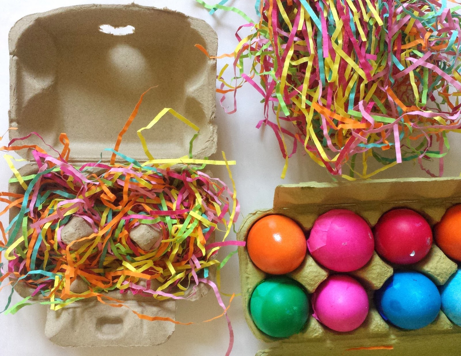 Tied Ribbon Confetti Egg Gift