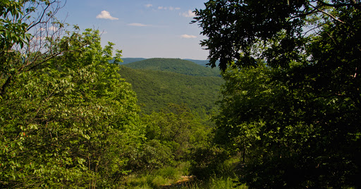 Macedonia Brook State Park