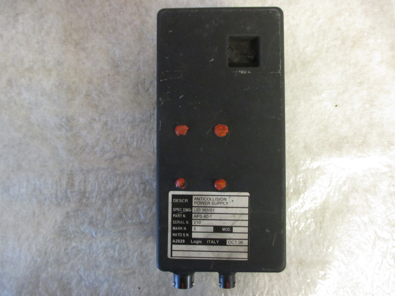 ATR4272-600: APS40-1