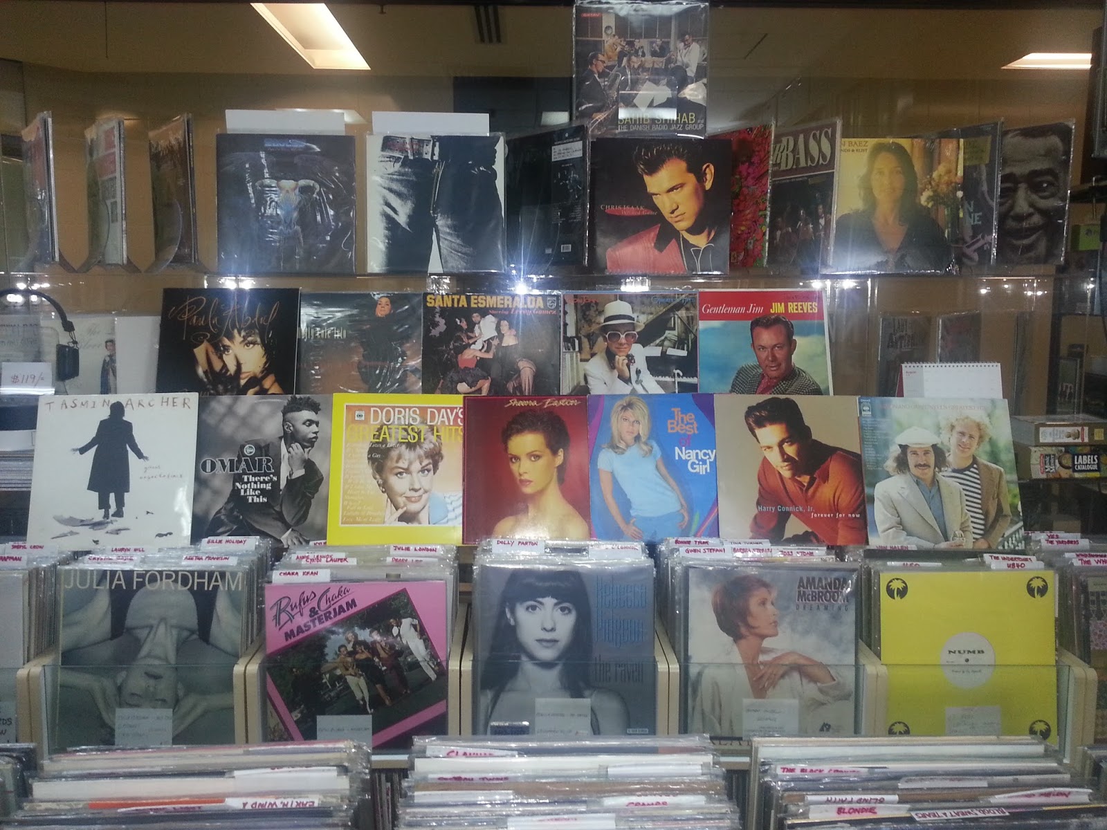 VINYLUCKY Record Shops Where to find vinyl records in Singapore Vinyl