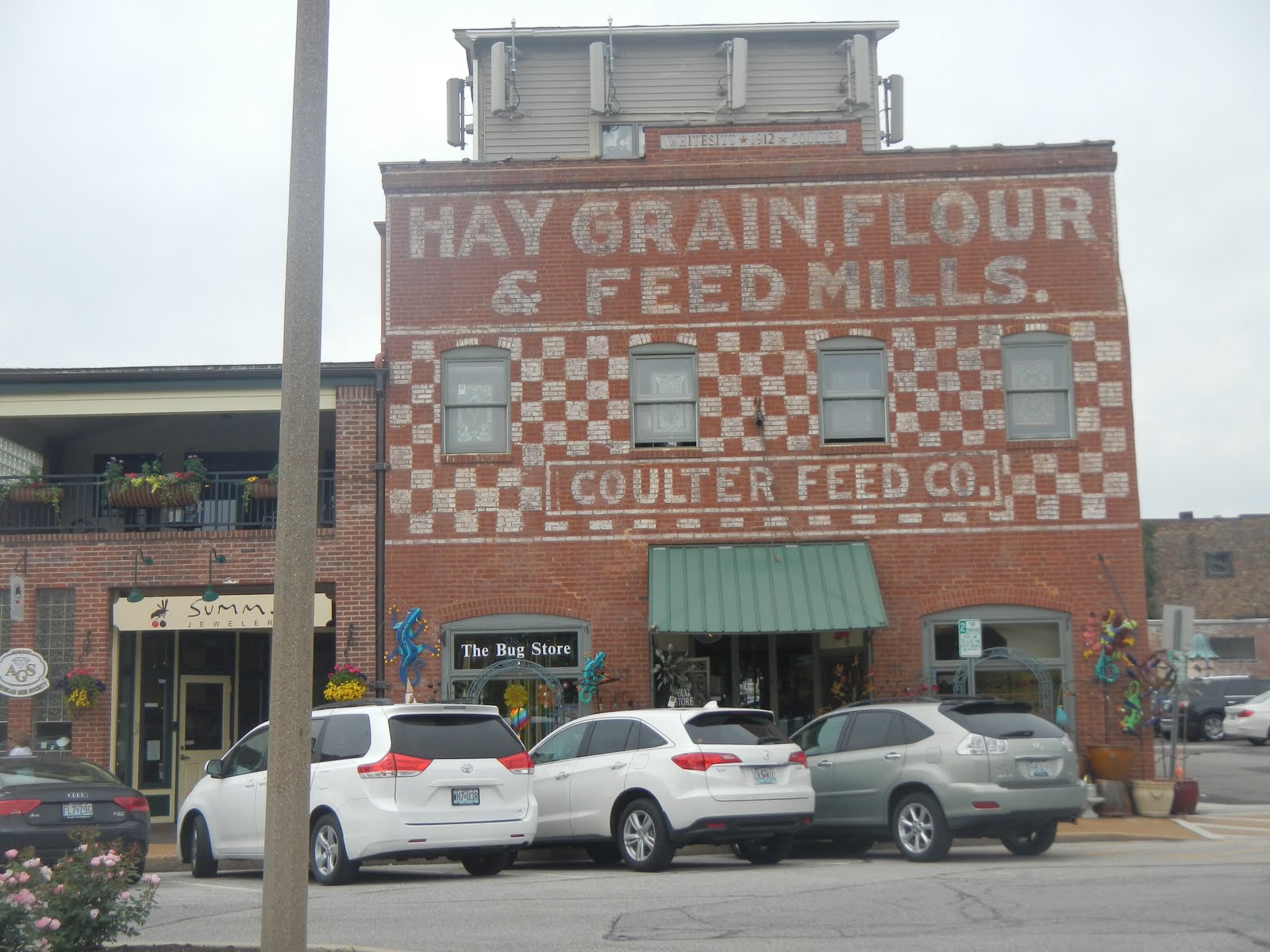 Big Daddy Dave: Sightseeing and Shopping – Kirkwood Missouri