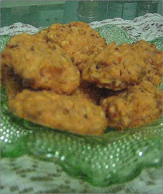 Oatmeal & Nuts Cookies Recipe  @ treatntrick.blogspot.com
