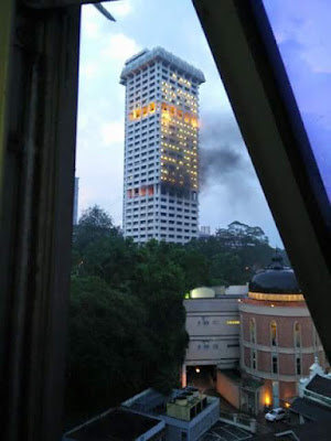 Menara Bukit Aman terbakar