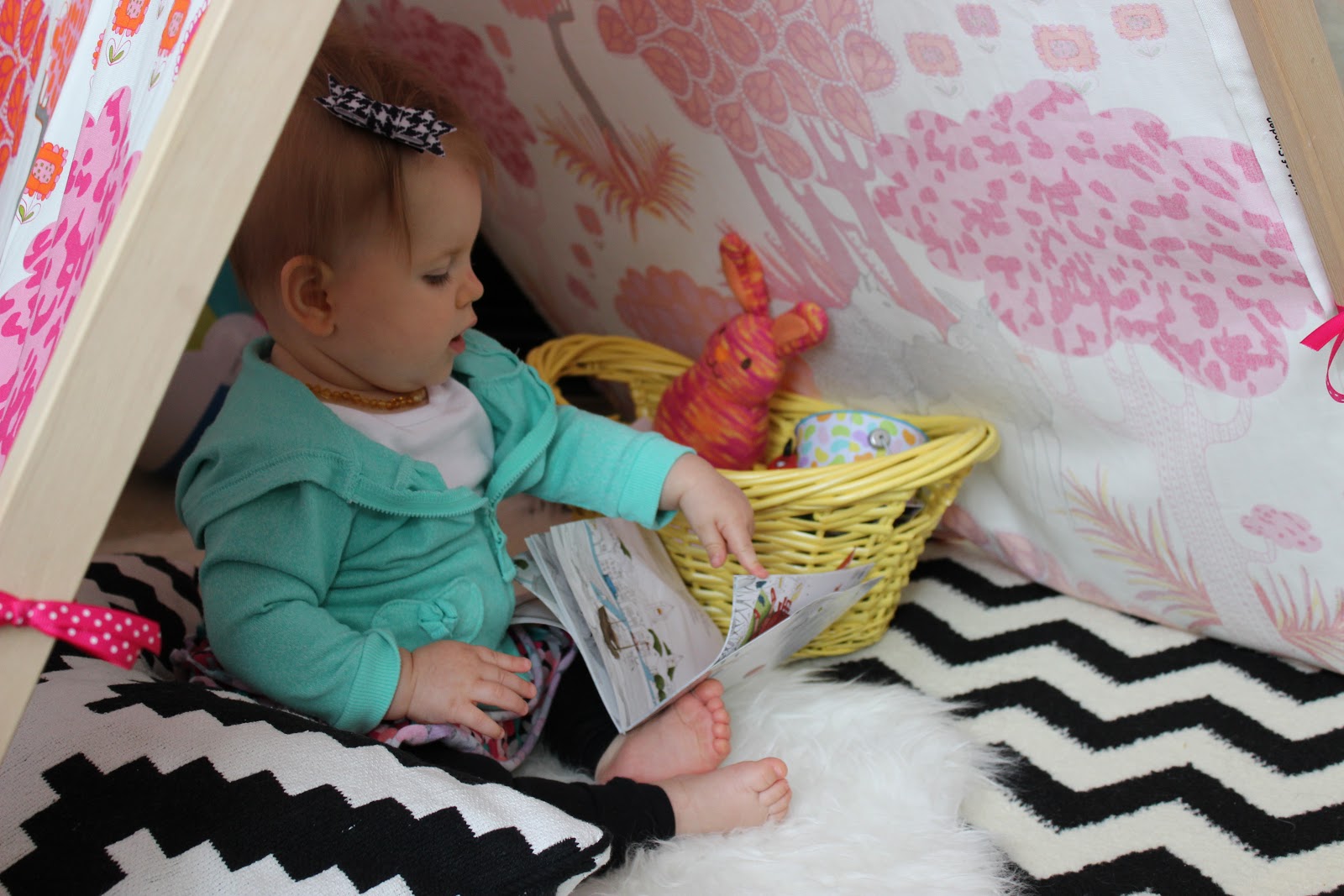 We G Three: Finished: DIY Play Tent