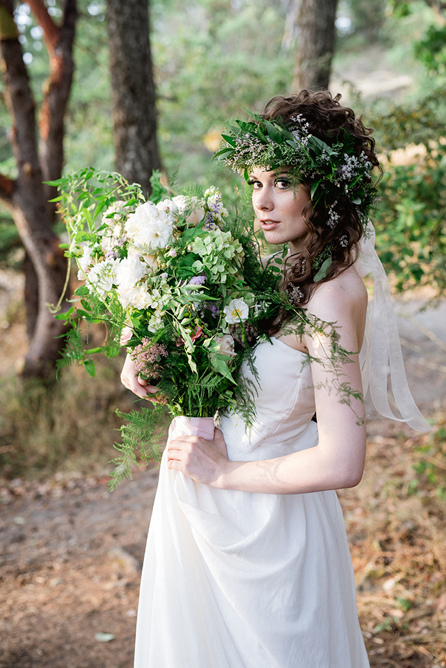 Bubby and Bean ::: Living Creatively: A Mystical, Magical Bridal Shoot