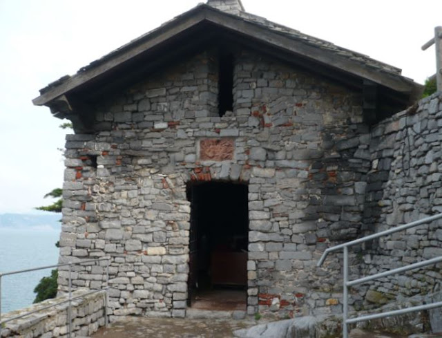 Cappella sull'isola del Tino