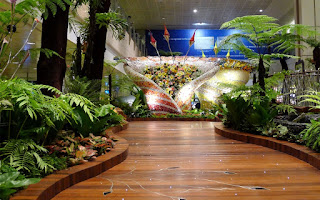 SINGAPORE CHANGI INTERNATIONAL AIRPORT (SINGAPURA) 10 Airport Terbaik di Dunia tahun 2016 oleh SKYTRAX World Airport Award