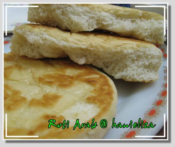 Mosafa Roti Sekuntum Mawar Merah.......: ROTI ARAB
