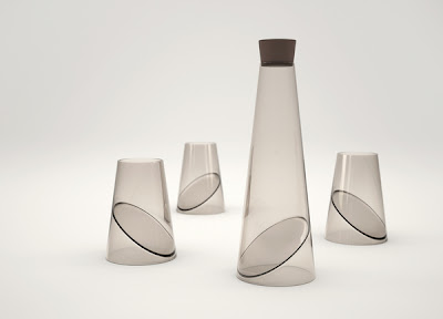 Vasos y jarra con diseño futurista