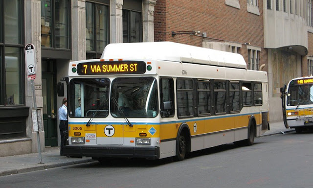 Ônibus em Boston Ônibus em Boston