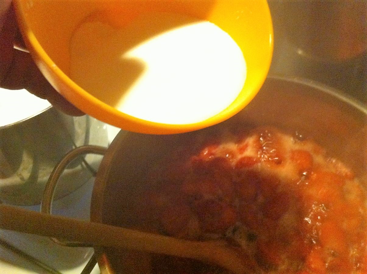 Erdbeergrütze mit Tonkabohne – glatzkoch.de