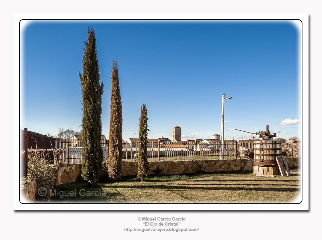 Castroverde de Campos. El ojo de cristal. Fotografía Amateur.