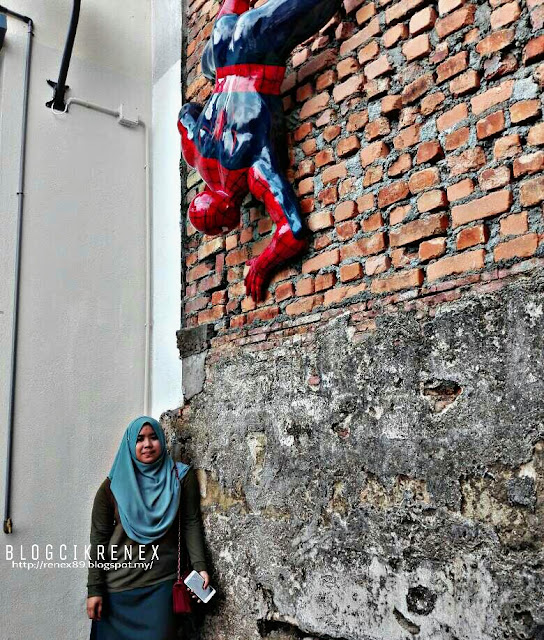 Lorong Seni Kampung Cina