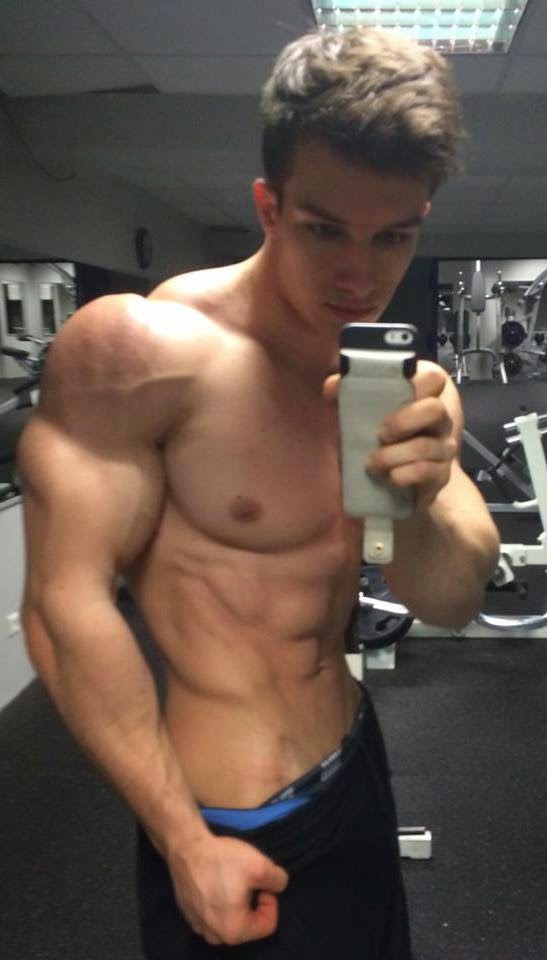 Tim Gabel РіРѕР»С‹Р№