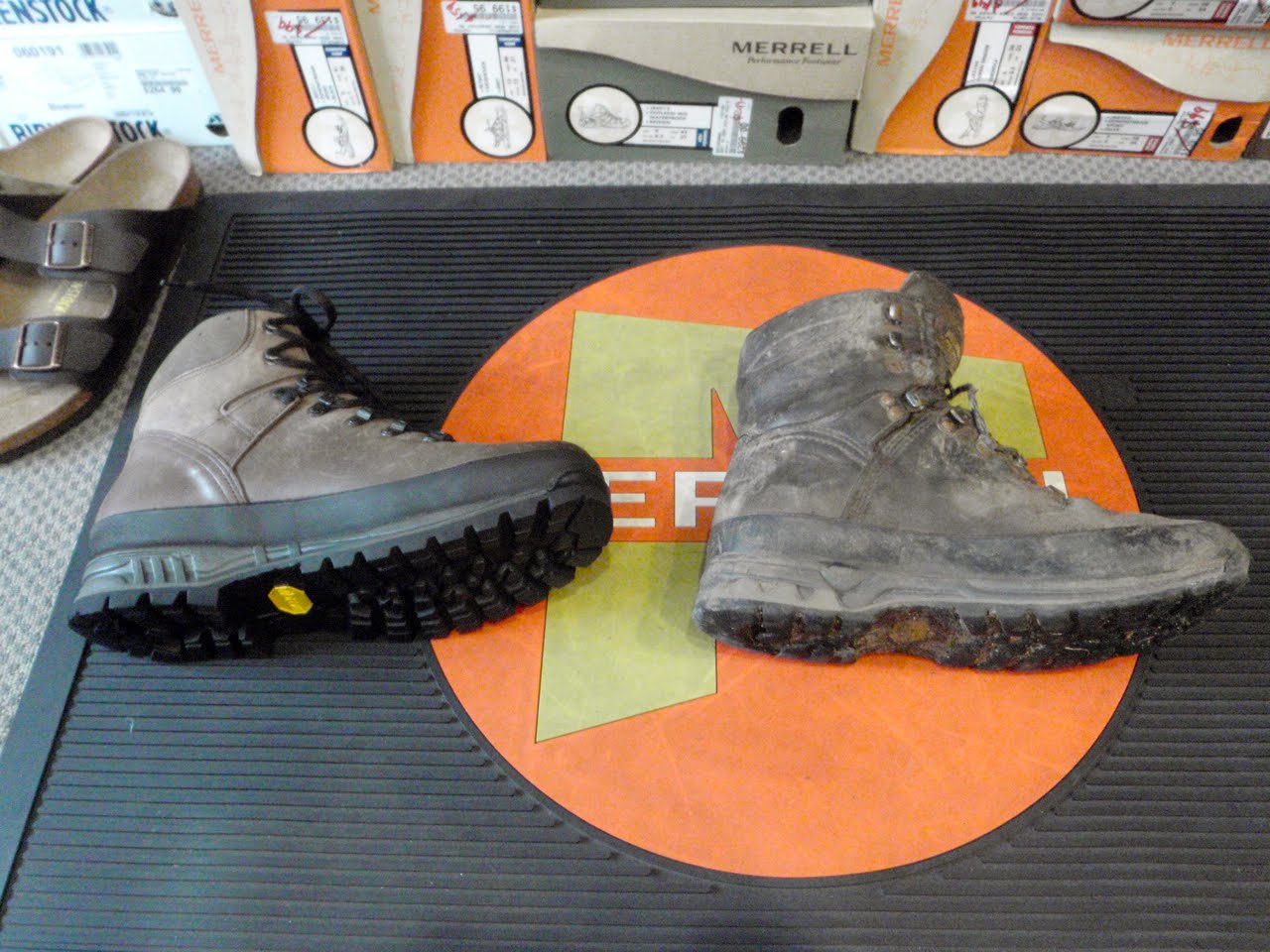 Taupo.Queenstown.NZ. アウトドアギア紹介 その1 Meindl Boots マインドル ブーツ