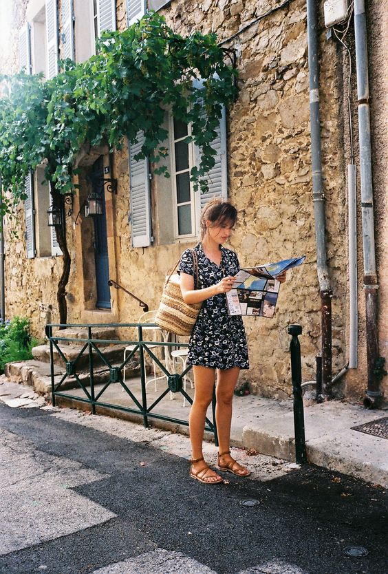 #blog #streetstyle #estilo #sandalia #rasteirinha #JeanneDamas #rouje