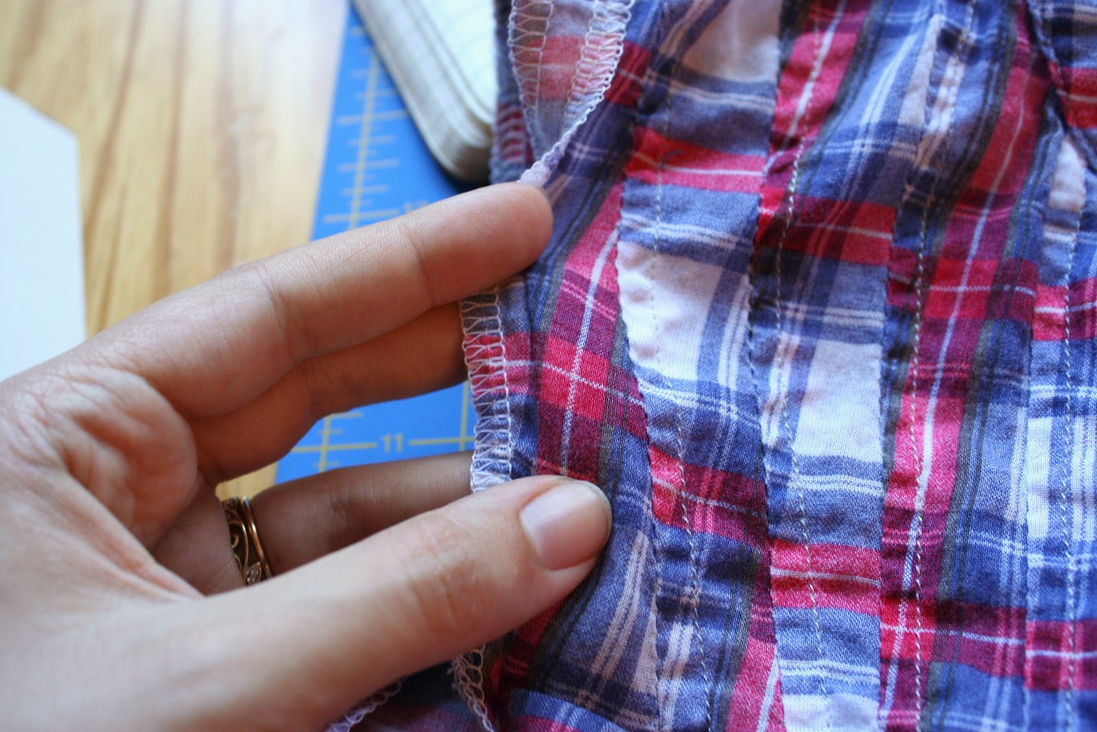 kay.em.kay How to Cut Shirt Sleeves