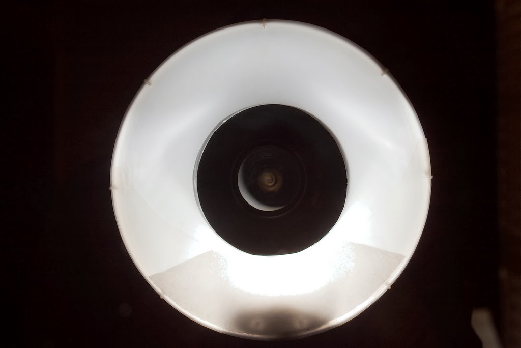 School Of Digital Photography How to Make a DIY Ring Flash Video Tutorial