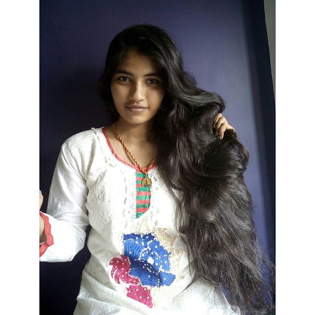 Long Hair Feature #1 Komal Gaikwad - All About Hair