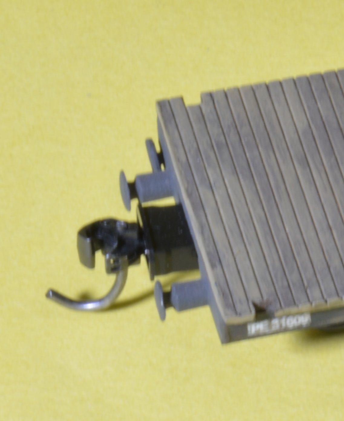 Westgate South Western Rail Kadee Couplings on Narrow Gauged Wagons.