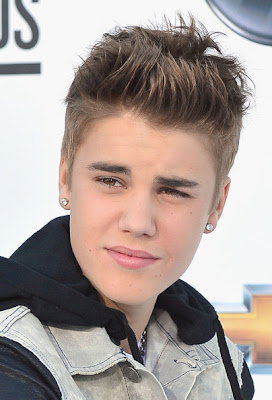 Justin Bieber New Spiky Hairstyle
