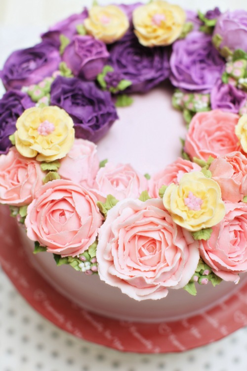 Korea Buttercream Flower kek 3 tingkat masam manis