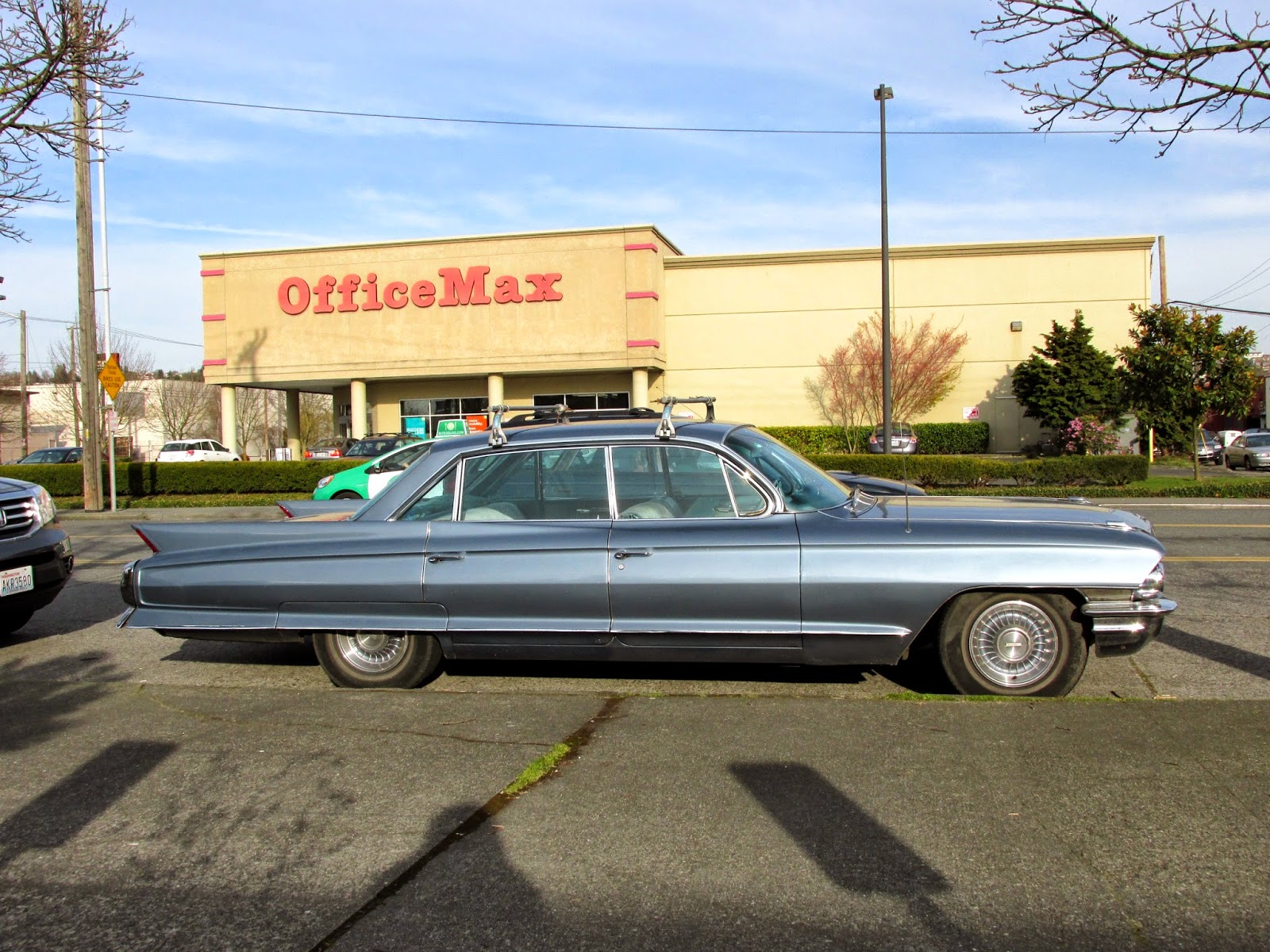 Cadillac Sixty two sedan de ville