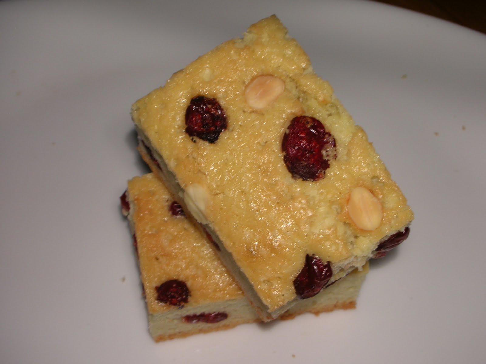 Easily Good Eats Cranberry Almond Bar / Blondie Recipe