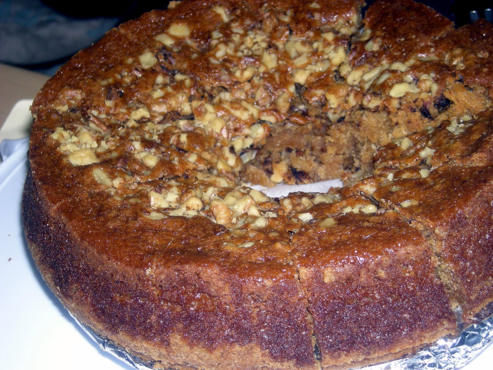 Sherry Trifle and Cats Armenian Nutmeg Cake Daring Bakers' April